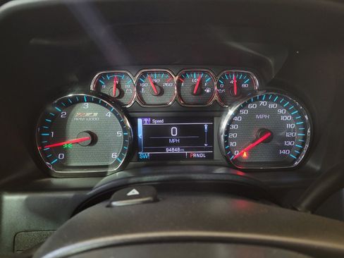 Used 2018 Chevrolet Silverado 1500 LT w/ All Star Edition AWD/4WD image 23