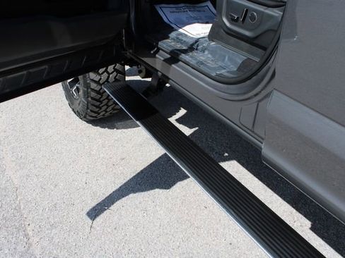 Used 2022 Ford F250 Platinum w/ Tremor Off-Road Package image 23