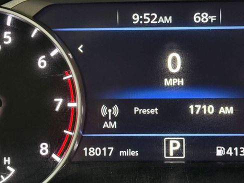 Used 2025 Nissan Sentra SV image 15