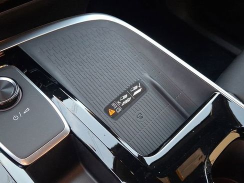 New 2026 Buick Enclave Preferred w/ Power Package image 17