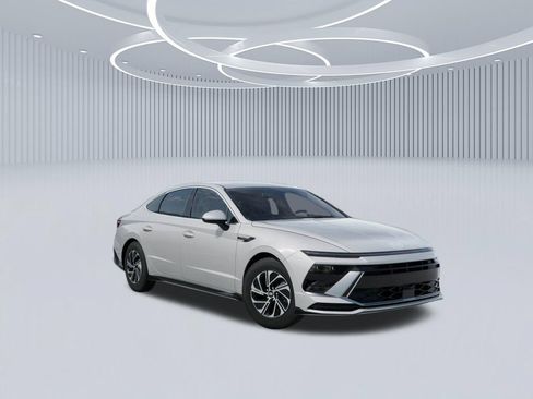 New 2026 Hyundai Sonata Blue FWD image 2