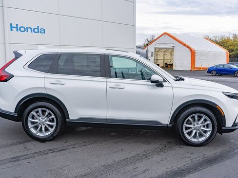 Certified 2025 Honda CR-V EX image 16