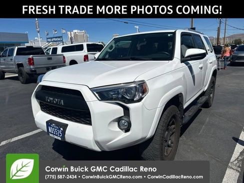 Used 2017 Toyota 4Runner SR5 AWD/4WD image 1