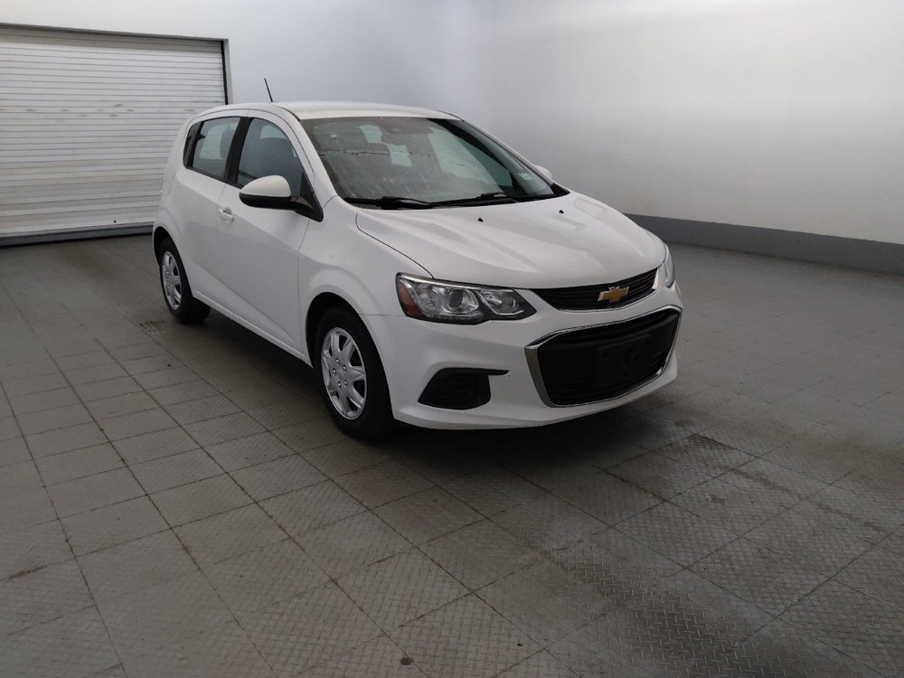 Used 2020 Chevrolet Sonic LT FWD image 13