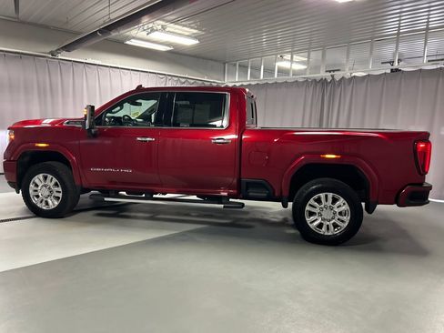 Used 2023 GMC Sierra 2500 Denali AWD/4WD image 4