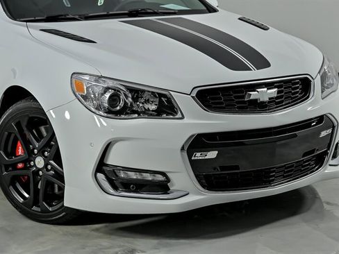 Used 2017 Chevrolet SS image 2