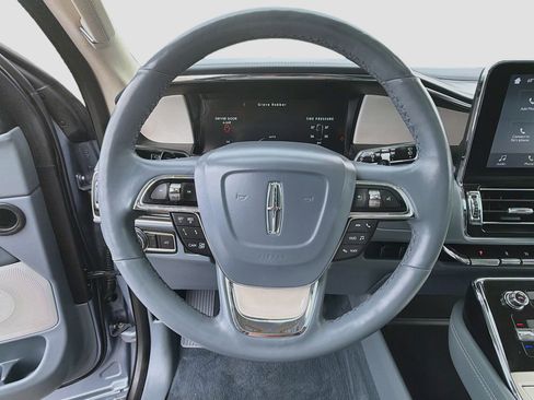 Used 2018 Lincoln Navigator Black Label AWD/4WD image 41