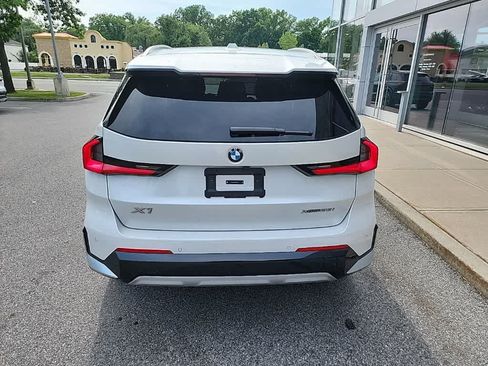 Used 2025 BMW X1 xDrive28i w/ Convenience Package AWD/4WD image 9