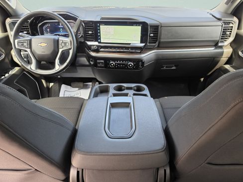 Used 2025 Chevrolet Silverado 1500 LT RWD image 15
