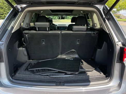Used 2023 Volkswagen Atlas SE w/ Panoramic Sunroof Package FWD image 42