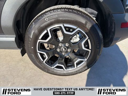 Used 2025 Ford Bronco Sport Outer Banks w/ Outer Banks Tech Package+ image 11