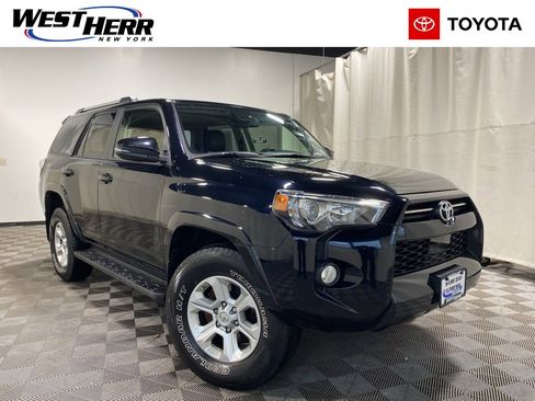 Used 2020 Toyota 4Runner SR5 Premium image 1