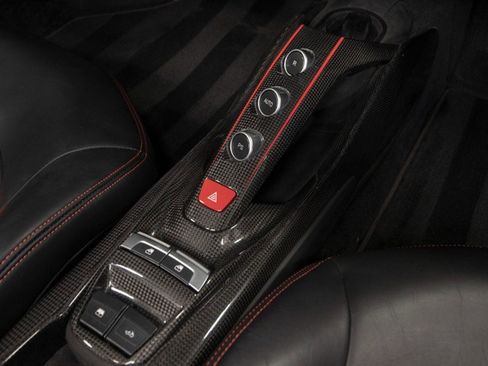 Used 2018 Ferrari 488 Spider image 59