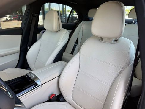Used 2024 Mercedes-Benz C 300 4MATIC Sedan image 14