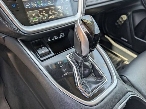 Certified 2025 Subaru Outback Limited XT AWD/4WD image 29