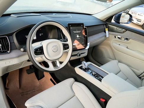 New 2026 Volvo XC90 T8 Ultra image 11