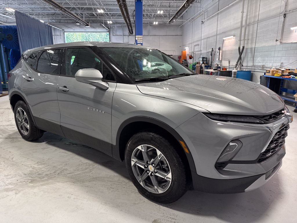 New 2026 Chevrolet Blazer LT FWD image 44