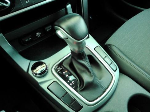 Used 2021 Kia Seltos S image 44