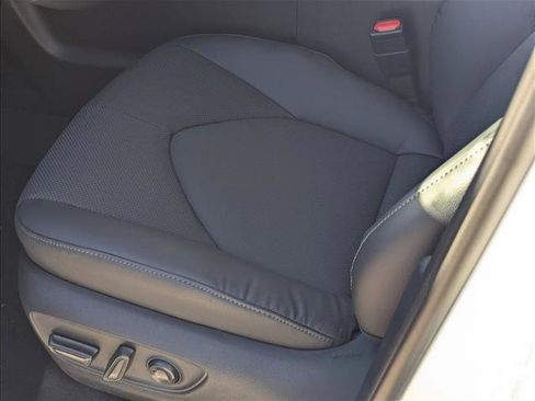 New 2026 Toyota Grand Highlander Limited image 4