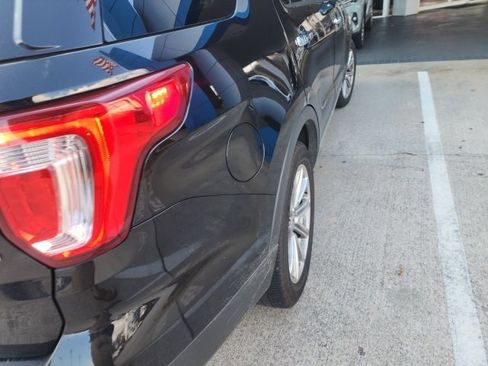 Used 2016 Ford Explorer Limited image 15