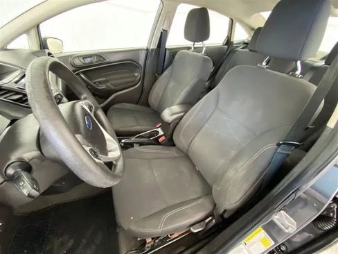 Used 2019 Ford Fiesta SE image 10
