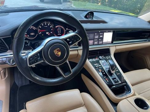 Used 2020 Porsche Panamera 4 AWD/4WD image 6