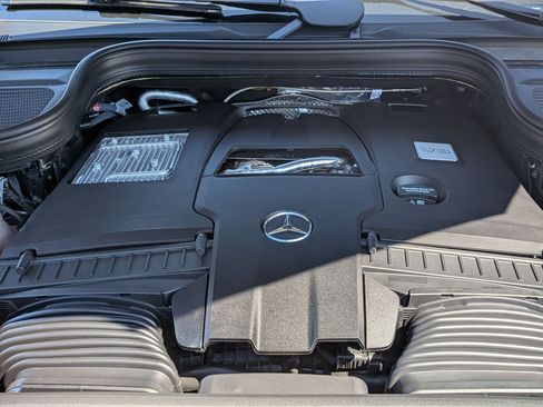 Certified 2025 Mercedes-Benz GLE 580 4MATIC image 41