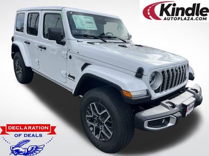 New 2026 Jeep Wrangler Unlimited Sahara w/ Safety Group
