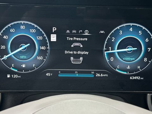 Used 2024 Hyundai Elantra SEL image 32