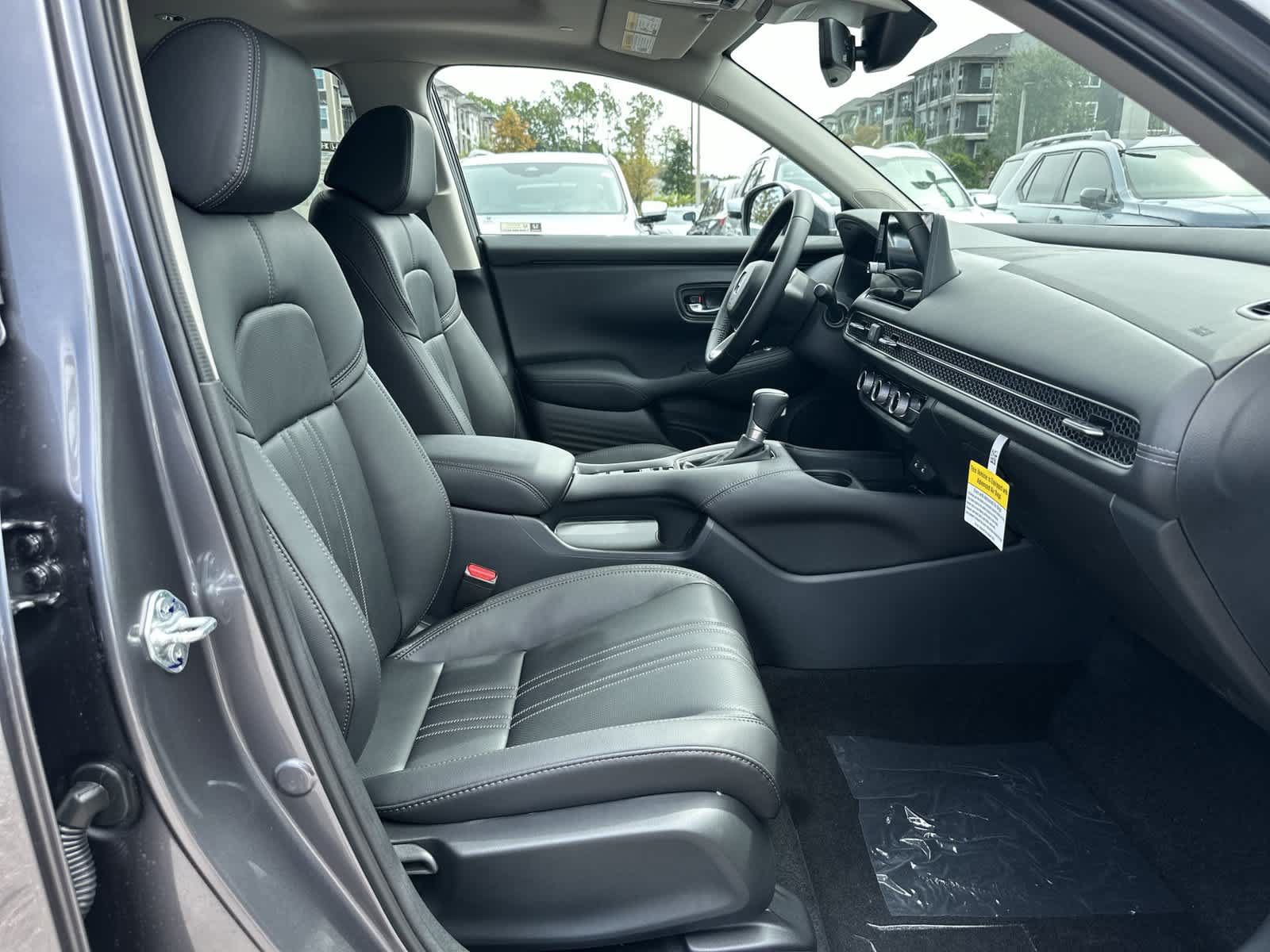 New 2027 Honda HR-V EX-L image 17