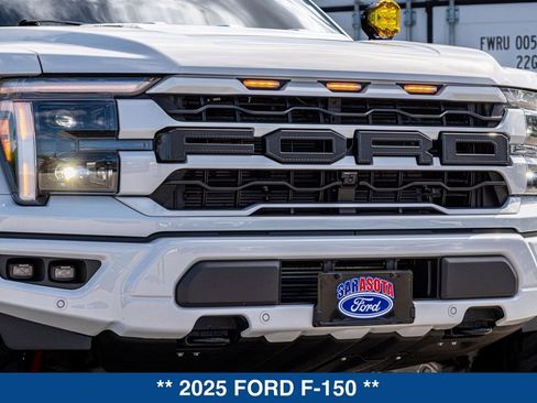 Used 2025 Ford F150 Raptor AWD/4WD image 23