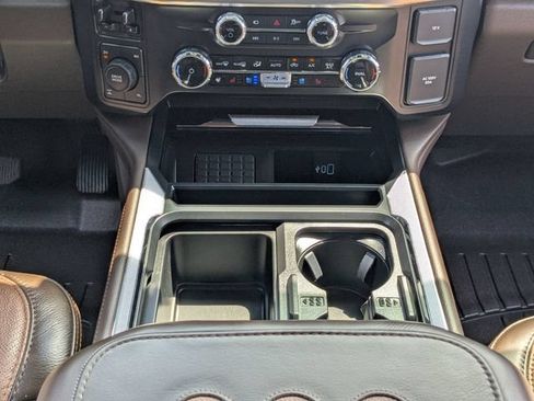 Used 2025 Ford F250 King Ranch w/ Chrome Package AWD/4WD image 18