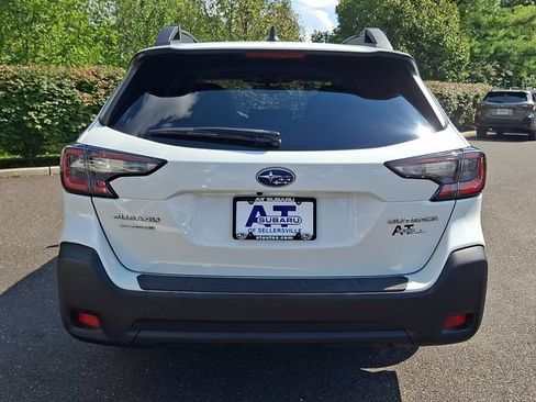 Certified 2023 Subaru Outback Premium AWD/4WD image 5
