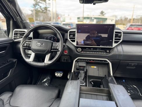 Used 2024 Toyota Tundra Platinum image 12