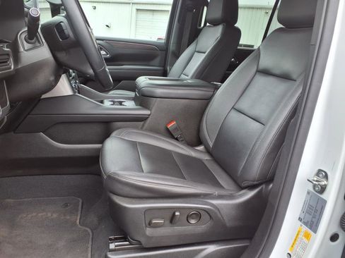 Used 2023 Chevrolet Tahoe LT AWD/4WD image 11