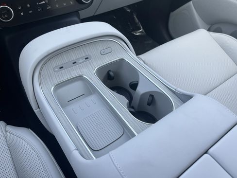 New 2026 Hyundai Palisade Calligraphy FWD image 23