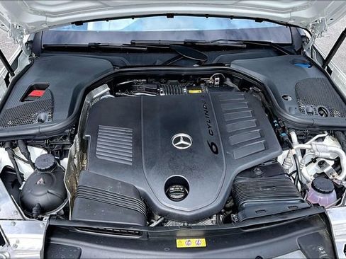 Used 2022 Mercedes-Benz E 450 4MATIC All-Terrain Wagon image 31