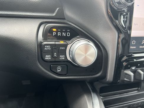Used 2023 RAM 1500 Laramie AWD/4WD image 22