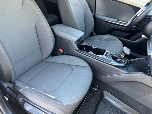 Certified 2025 Kia K4 FWD image 8