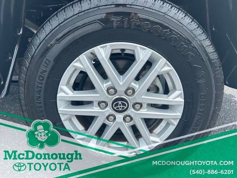 Certified 2022 Toyota Tundra SR5 AWD/4WD image 20