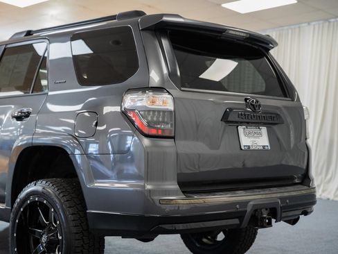 Used 2019 Toyota 4Runner Limited AWD/4WD image 5