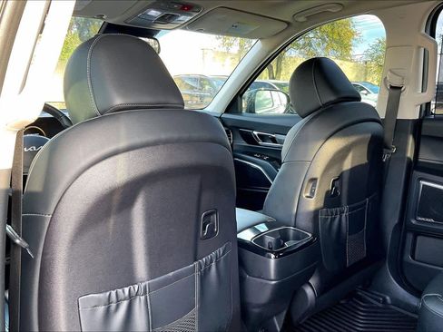 Certified 2024 Kia Telluride SX image 11