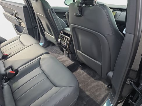 New 2026 Land Rover Range Rover Sport Dynamic SE AWD/4WD image 11