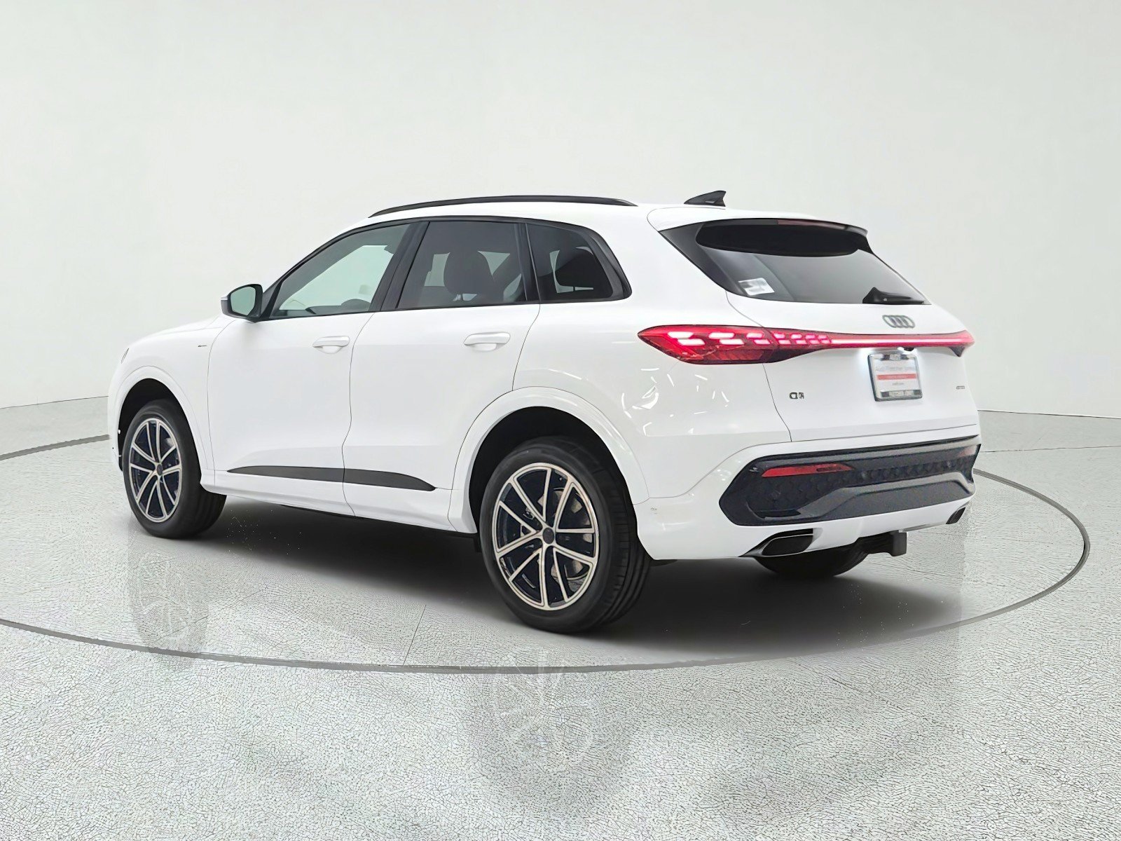New 2026 Audi Q5 Premium Plus AWD/4WD image 7