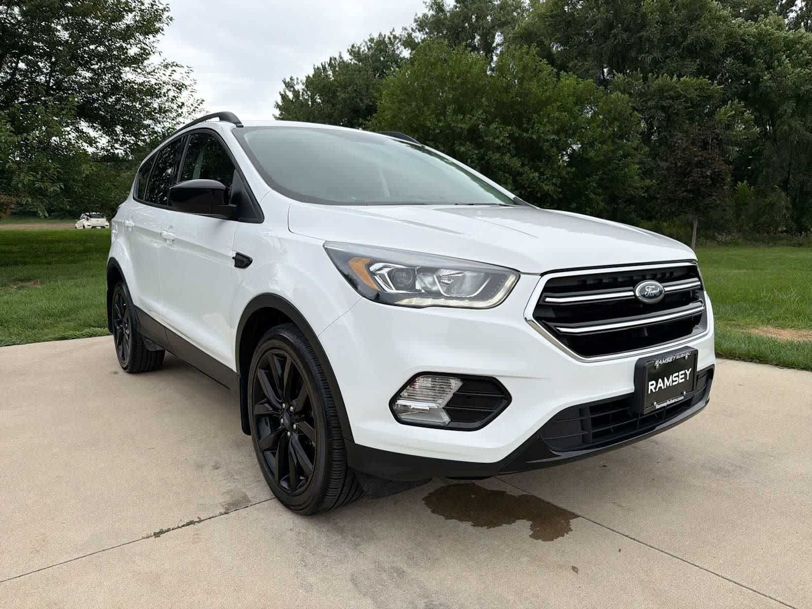 Used 2019 Ford Escape SE FWD image 8