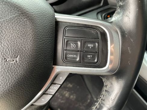 Used 2022 RAM 2500 Laramie w/ Night Edition image 32