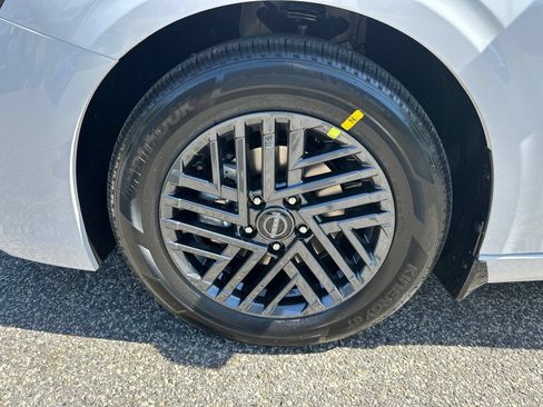New 2026 Nissan Sentra SV w/ SV Convenience Package FWD image 7