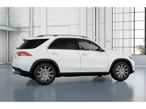 Used 2024 Mercedes-Benz GLE 450 4MATIC image 35