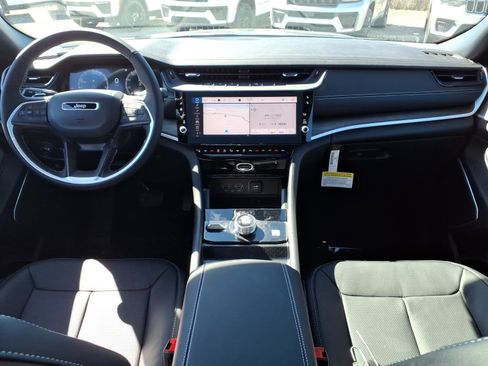 New 2026 Jeep Grand Cherokee Limited Reserve image 5