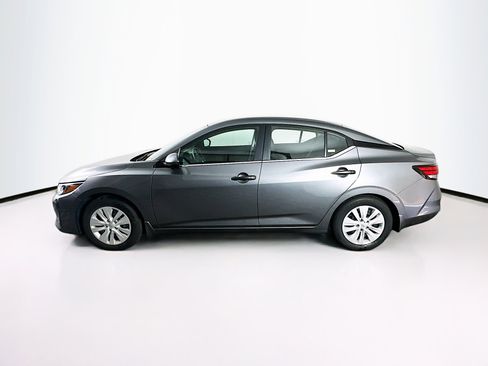 Used 2024 Nissan Sentra S image 4